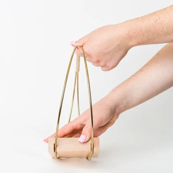 Handmade Indoor Plant Hanger -- 10" - Picture 2 of 3